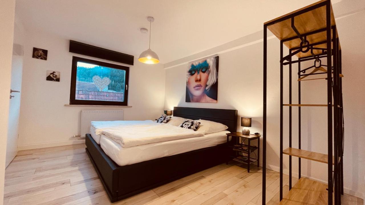 Rust-modernes Mit Prime, Küche, Wlan, Garten Apartment *
